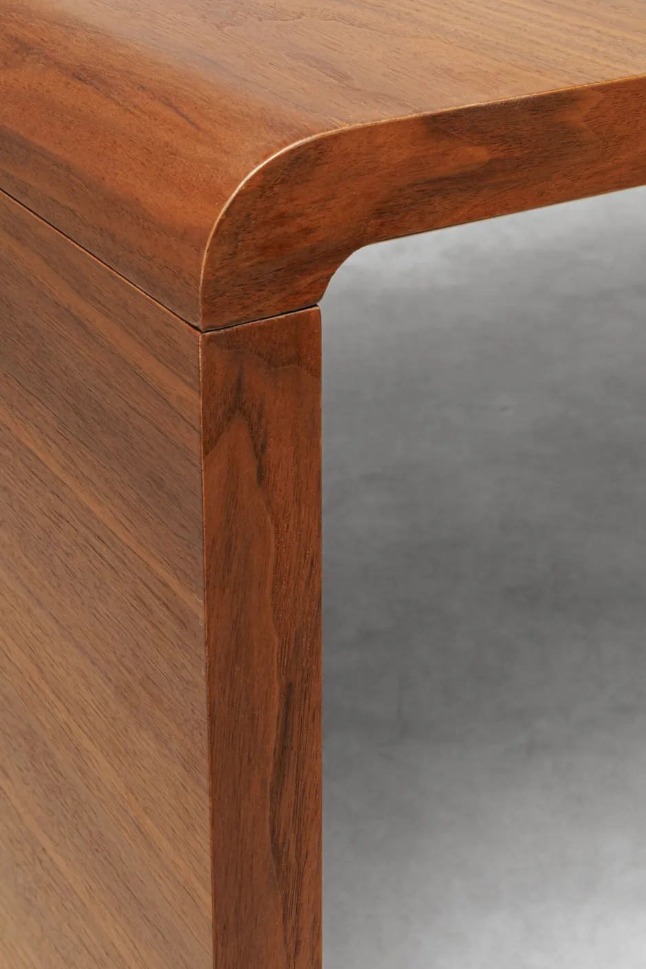 Biurko Duże Fornirowane Orzech 180x85 Cm*KARE Design Hot