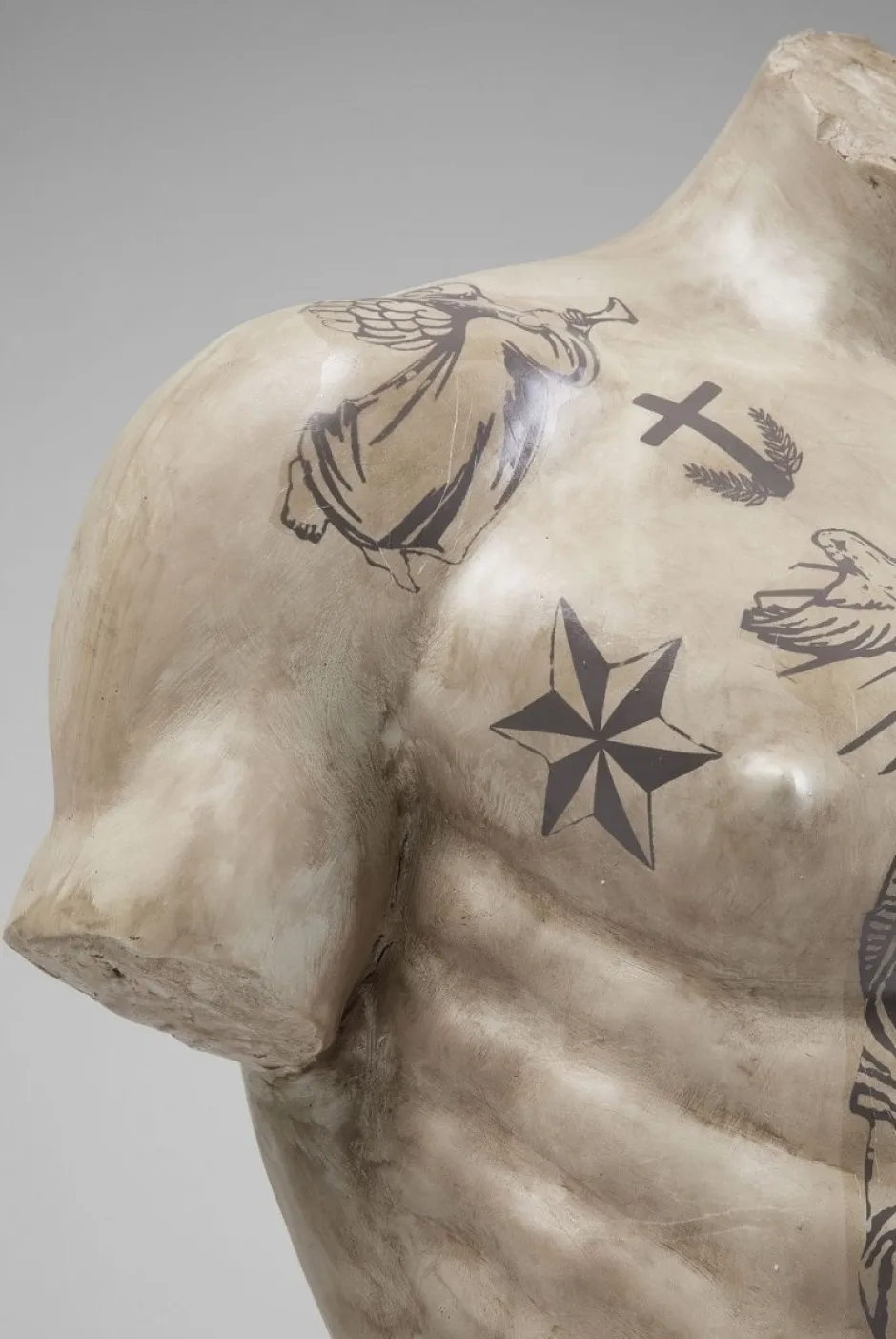 Dekoracja Stojąca Torso Tattoo 63x125 Cm*KARE Design Online