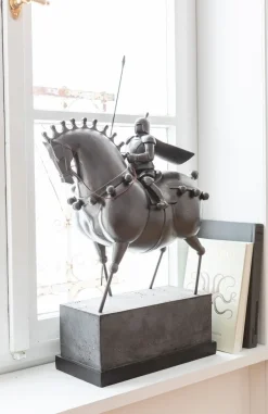 Figurka Dekoracyjna Black Knight 55x72 Cm*KARE Design Online
