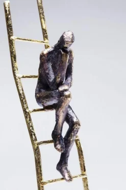 Figurka Dekoracyjna Climbing Man 9x41 Cm*KARE Design Outlet
