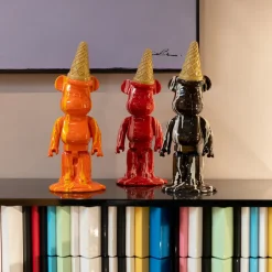 Figurka Dekoracyjna Czerwona Miś I Lód 16x40 Cm*KARE Design Hot