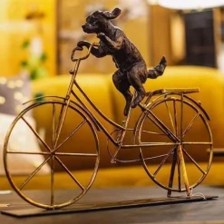 Figurka Dekoracyjna Dog With Bicycle 44x36 Cm*KARE Design