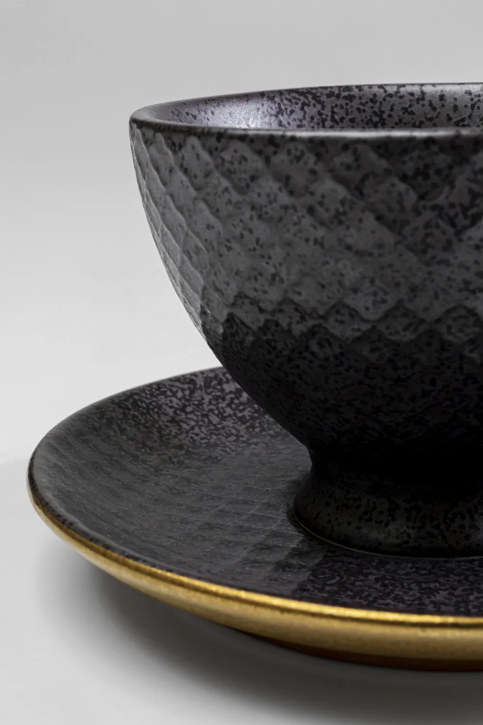 Filiżanka Ze Spodkiem Z Porcelany Czarno-złota 200 Ml*KARE Design Sale