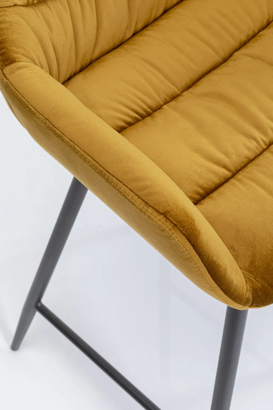 Hoker Aksamitny żółty Z Oparciem I Podłokietnikami 69 Cm*KARE Design Online