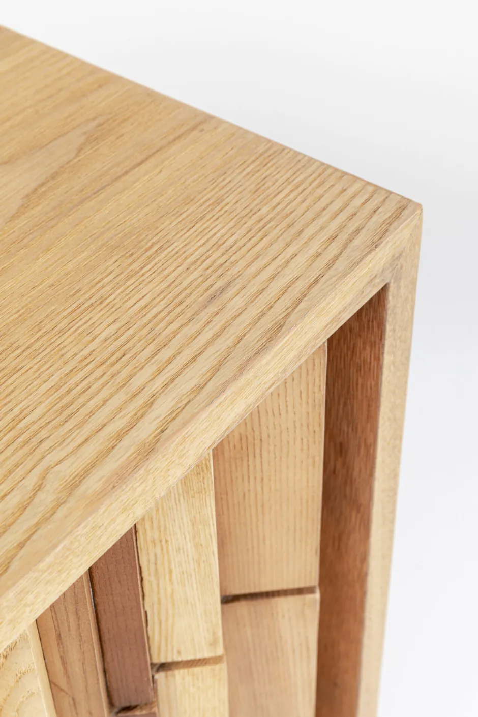 Komoda Naturalna Z Szufladami I Drzwiami 186 Cm Podstawa Złota*KARE Design Discount