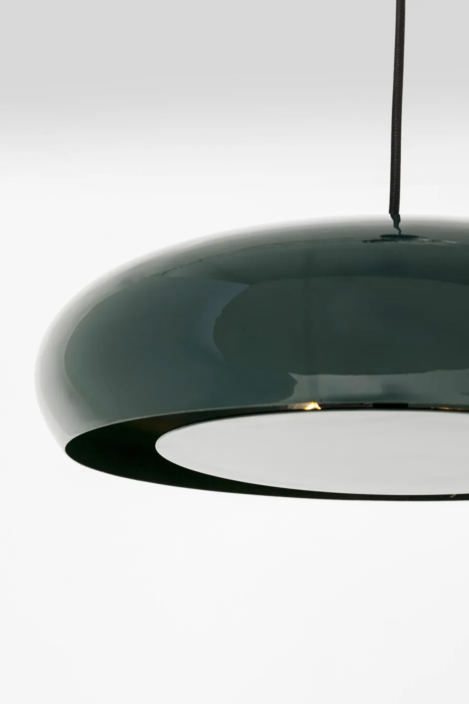 Lampa Wisząca Okrągła Ciemnozielona Stal Emaliowana Ø38 Cm*KARE Design