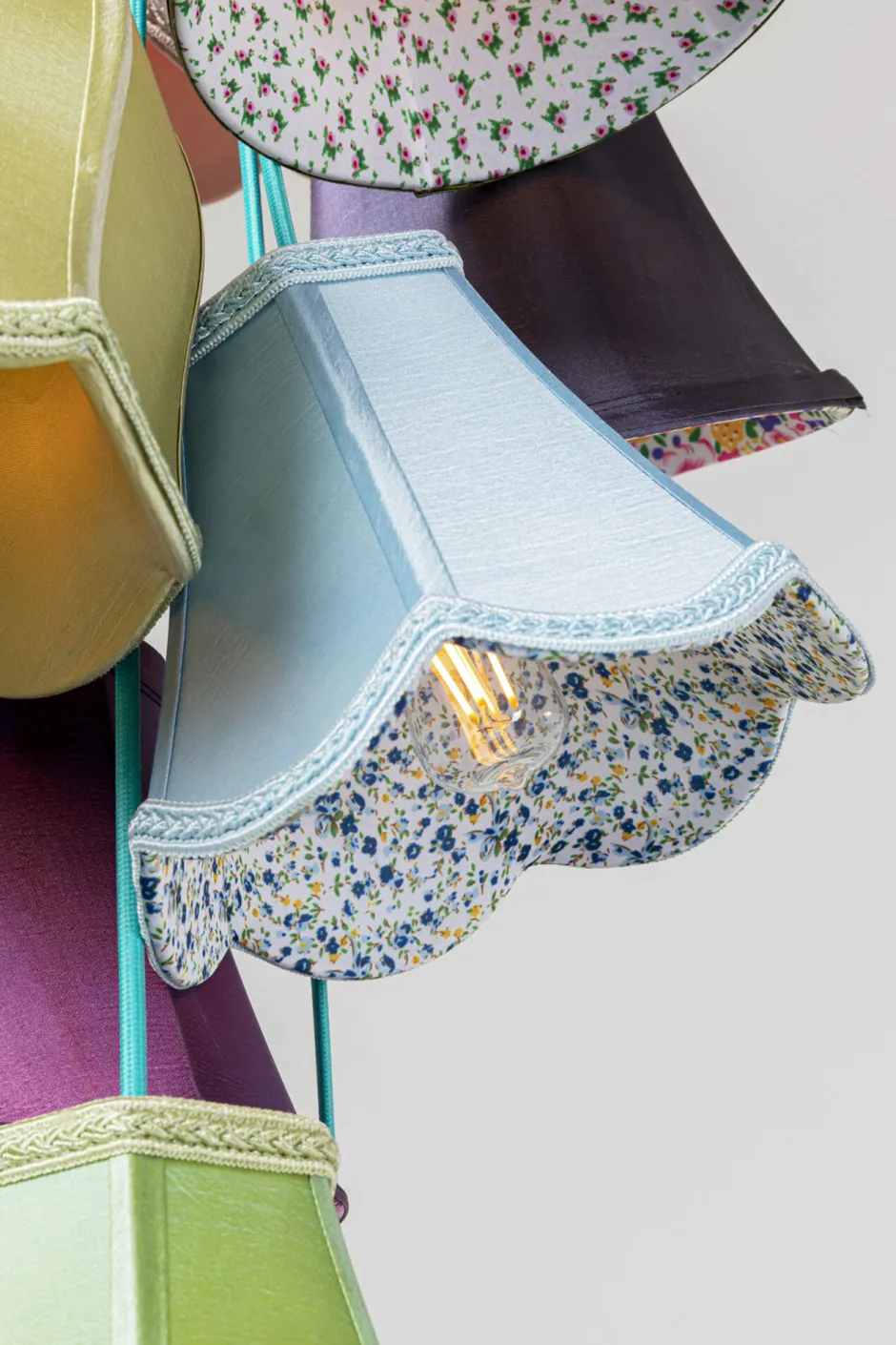 Lampa Wisząca Saloon Flowers 9L 60x110 Cm Kolorowa*KARE Design Online