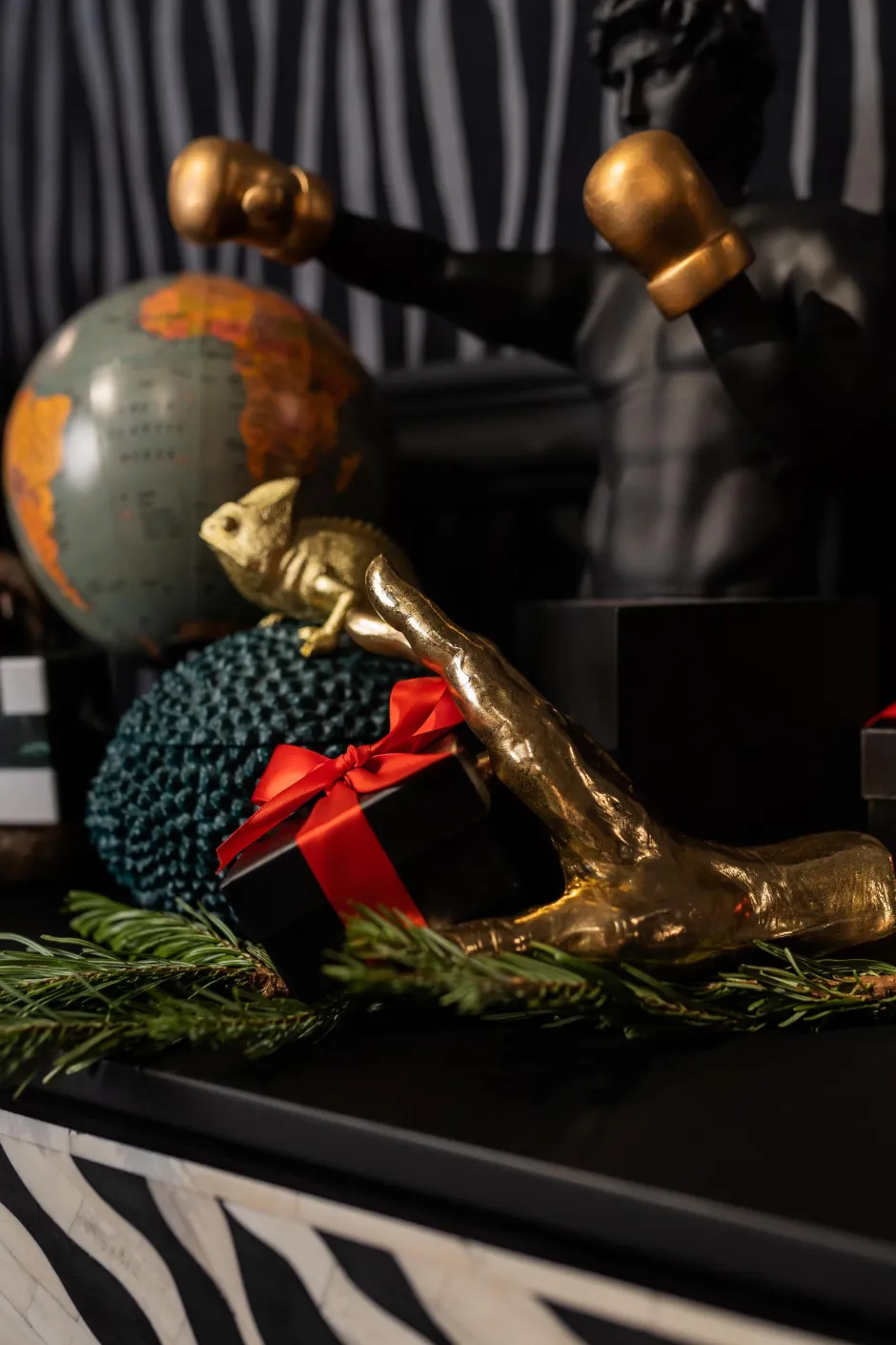 Pudełko Na Biżuterię Lub Kosmetyki Chameleon 20 Cm Zielono-złote*KARE Design Hot
