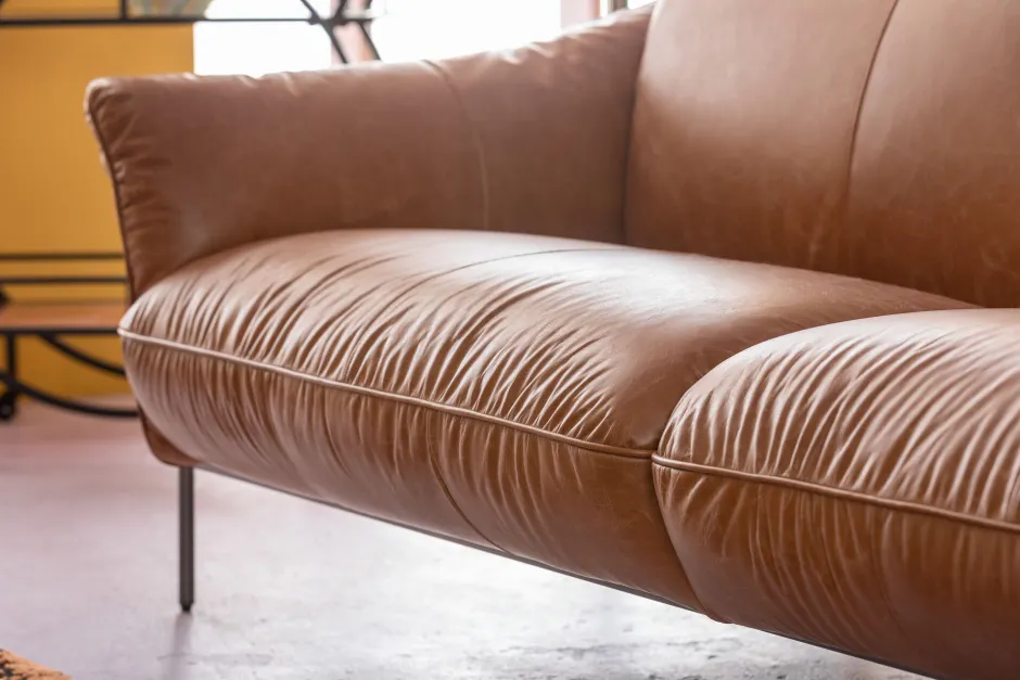 Sofa Ekskluzywna 3-osobowa Brązowa Skóra Semianilinowa Nogi Czarne 226 Cm*KARE Design Sale