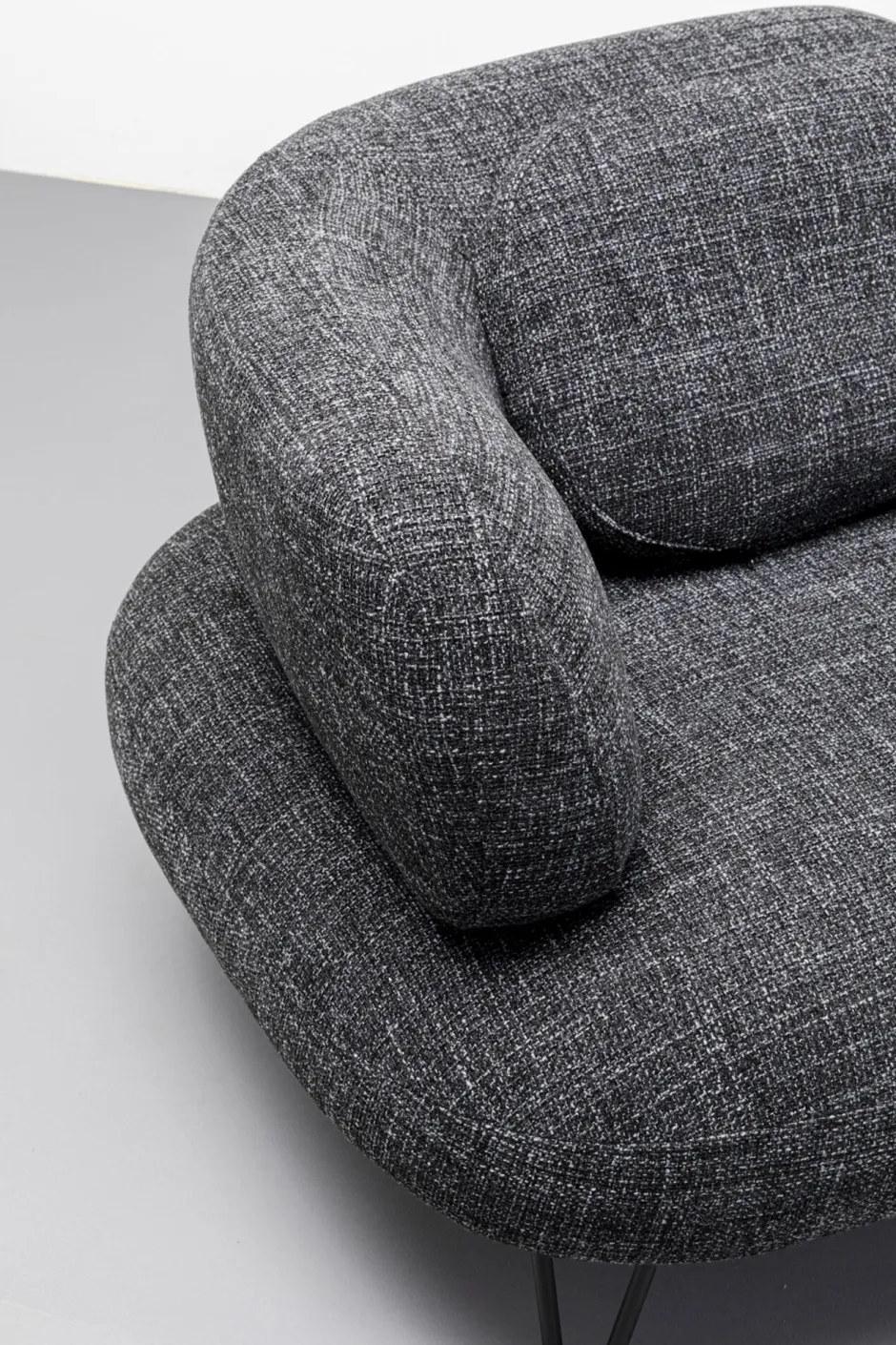 Sofa 2-osobowa Czarna Tkanina Melanżowa 182 Cm*KARE Design New