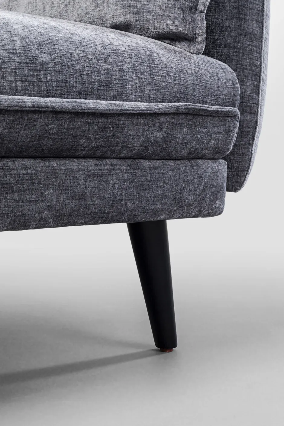 Sofa Rozkładana Do Salonu Szara Nogi Czarne Drewniane 216 Cm*KARE Design Online