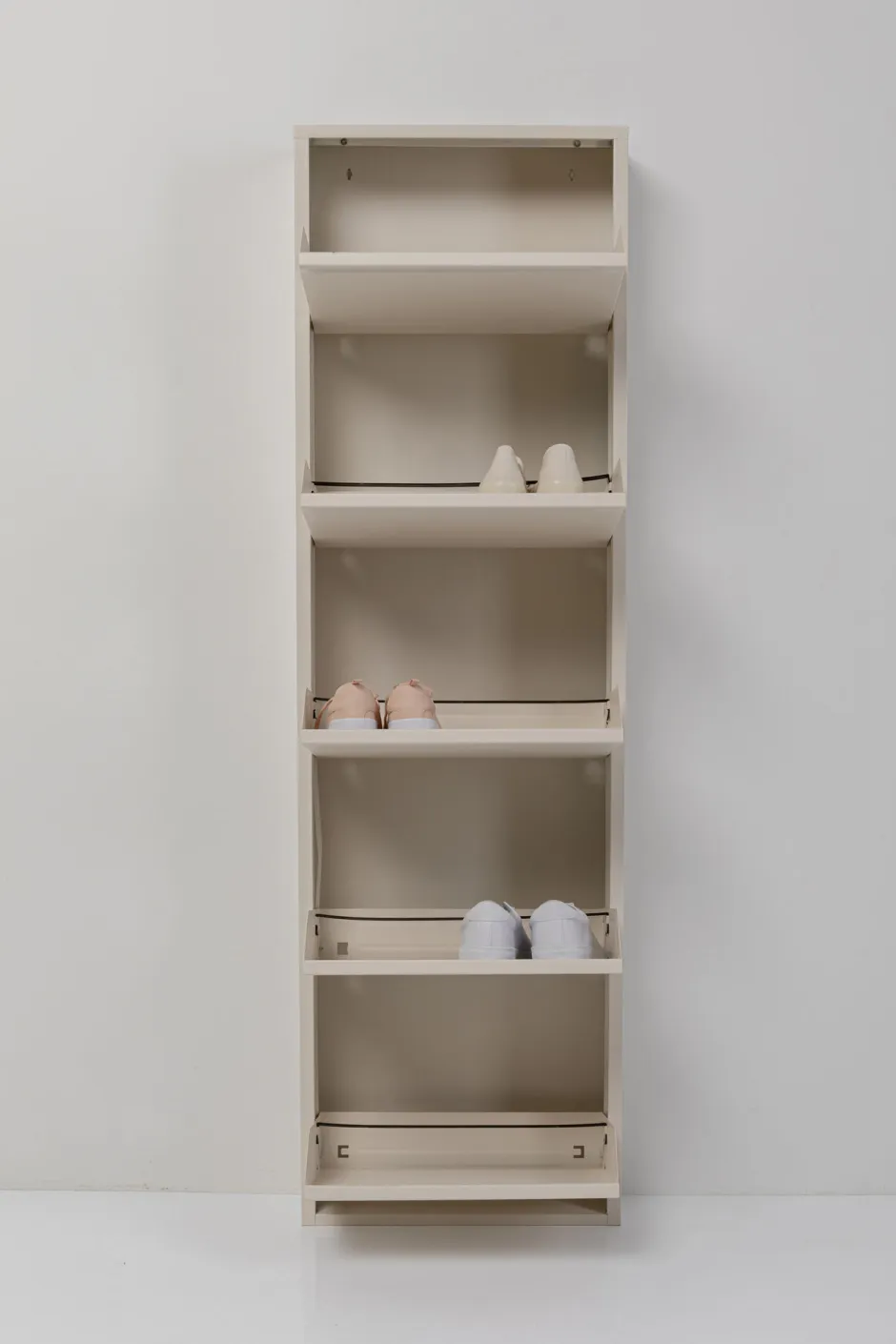 Szafka Na Buty Stalowa Kremowa 5 Przegródek 50x173 Cm*KARE Design Hot