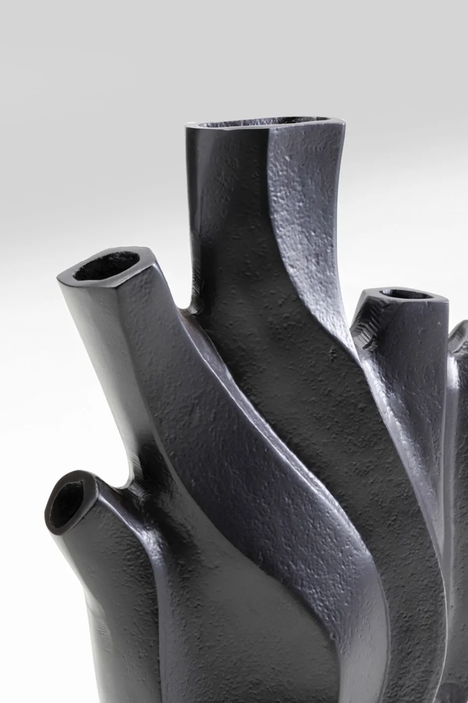 Wazon Do Salonu Czarny Z Aluminium 19x25 Cm*KARE Design Online